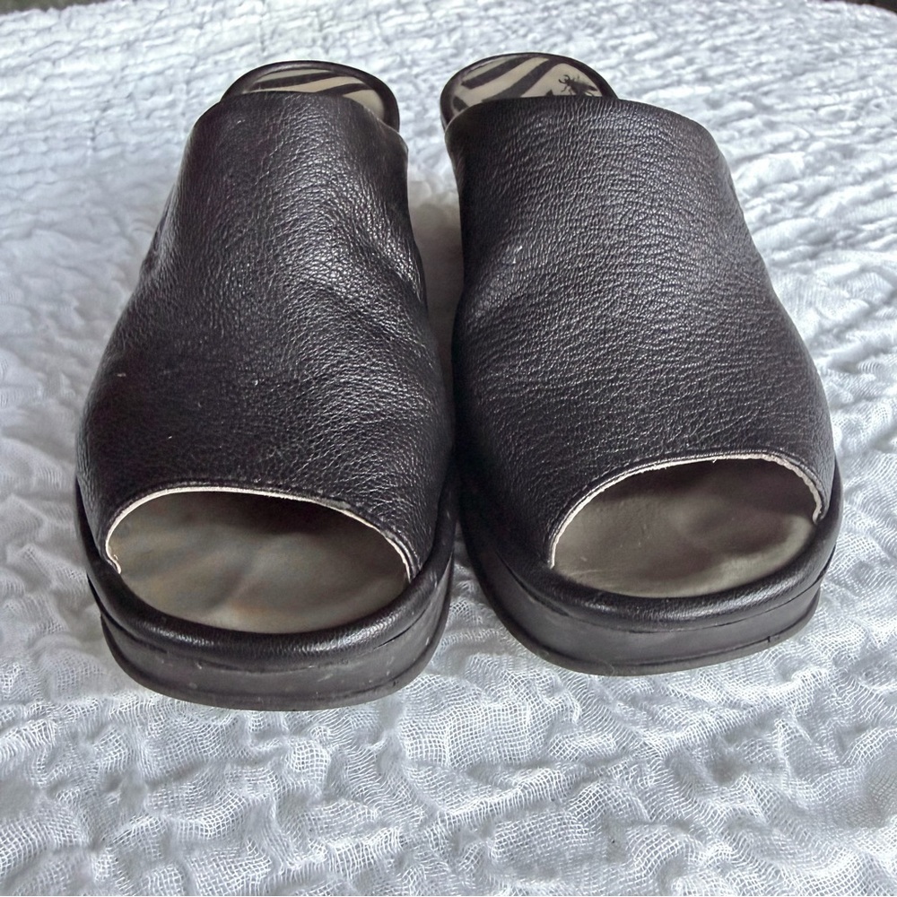 Fly London Jamb Black Leather Platform Wedge Sandals EU 40 - Picture 3 of 10